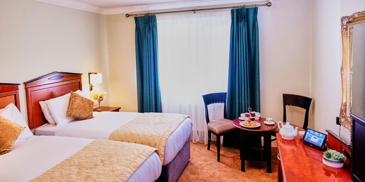 Lawlors Hotel Dungarvan  Esterno foto